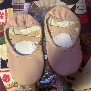 Kids Ballet Shoes in Pink